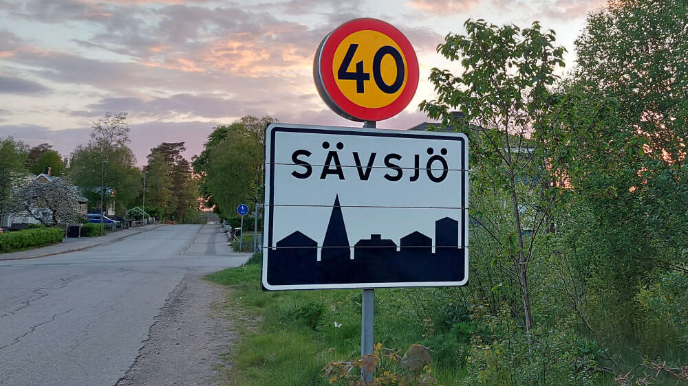 Insändare och svar: Dialog om kommunens omorganisation