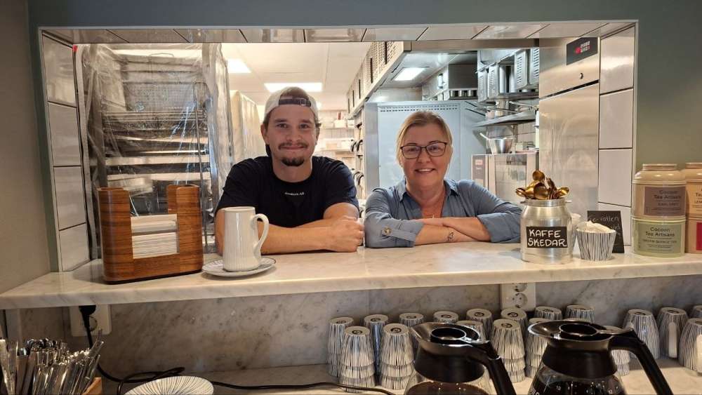 Stafettpinnen lämnas över på Lilla caféet: "Vi ska blomstra vidare"