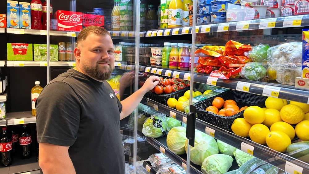 Pierre satsar i Holsby – vill skapa mer än en matbutik