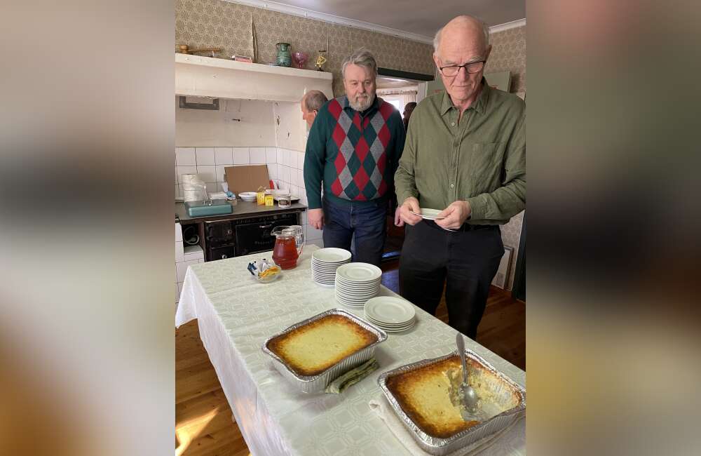 Årsmöte vid Hjälmseryds Hembygdsförening - bild 1